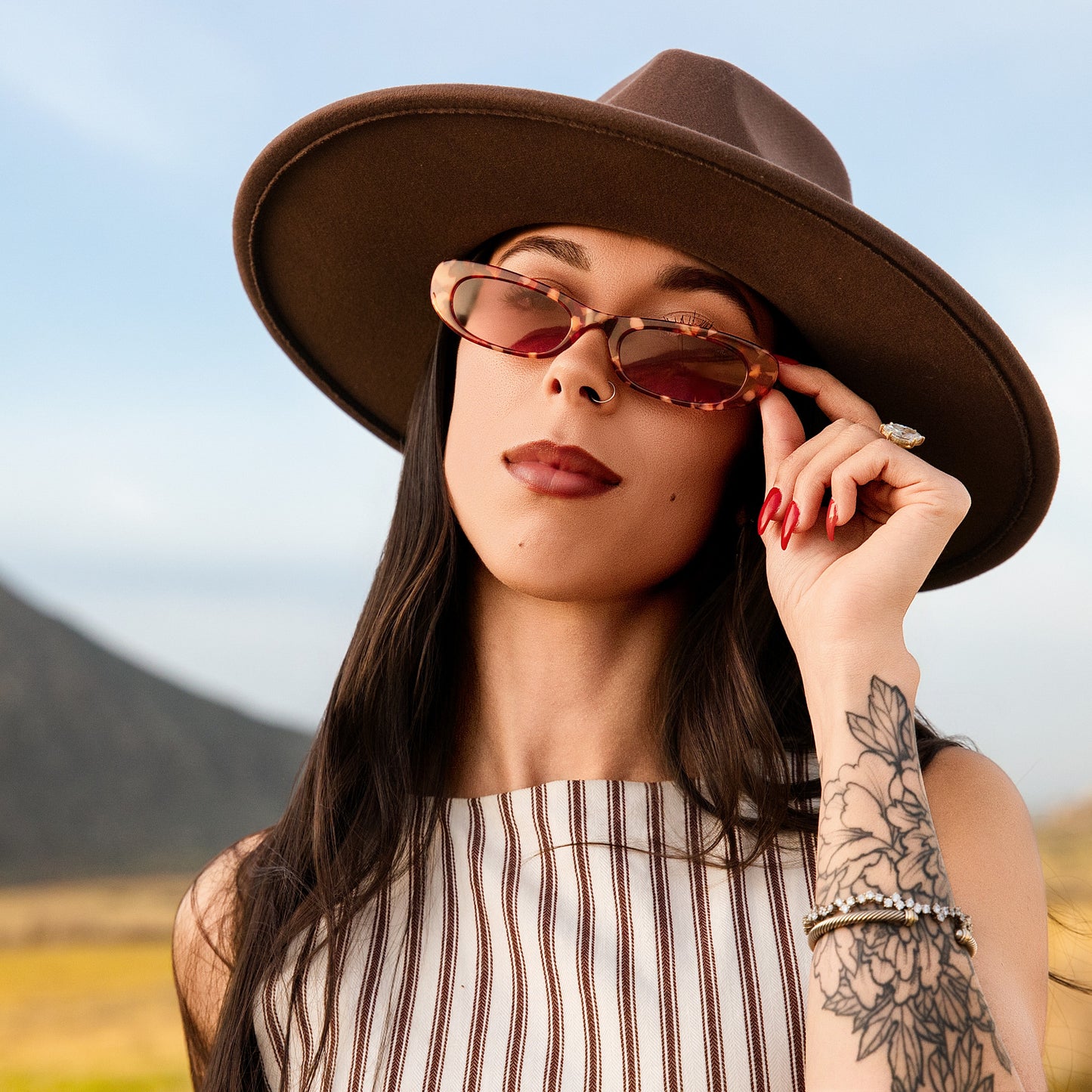 LULU Rose / Red Gradient